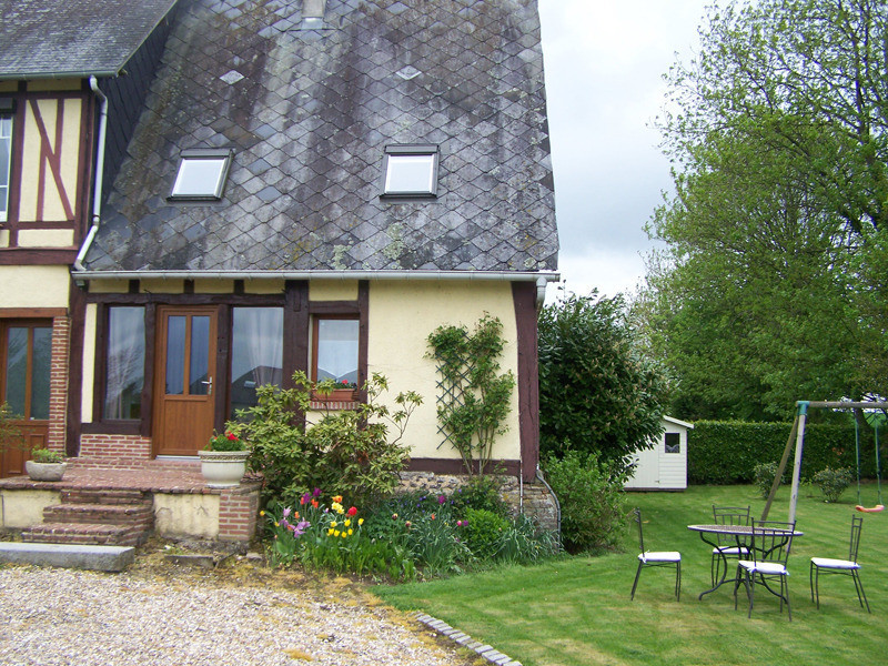 photo 0