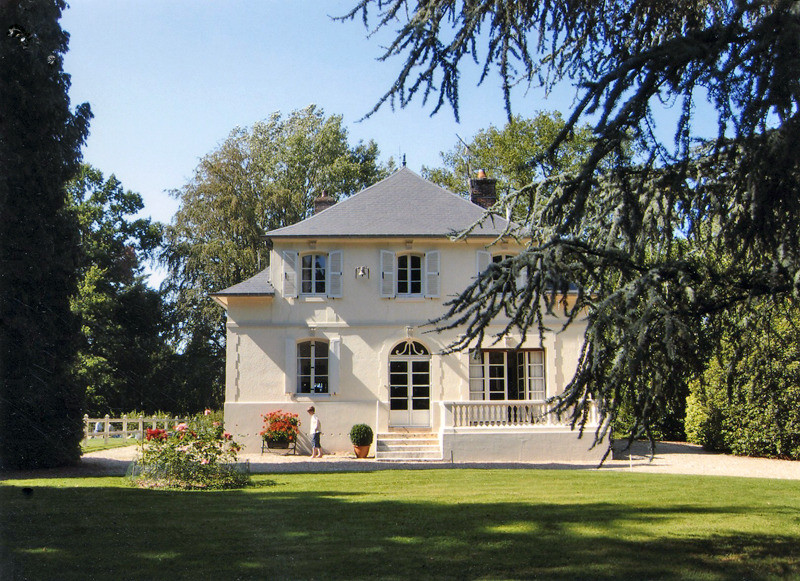photo 0