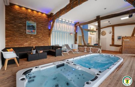 G&icirc;te n&deg;G2444 Saint-Ouen-du-Breuil - Seine-Maritime - Rez-de-chauss&eacute;e - Espace bien-&ecirc;tre avec spa, spa de nage, sauna, douche, WC et salon de d&eacute;tente/transats