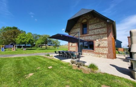G&icirc;te n&deg;G1437 &Eacute;crainville - Seine-Maritime - Maison, jardin, terrasse