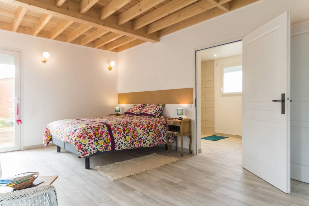 Chambre spacieuse avec 1 lit 160x200cm photo 19