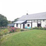 Confortable g&icirc;te G 6126 pour 4 personnes &agrave; Massy.
Joli Jardin clos fleuri.
