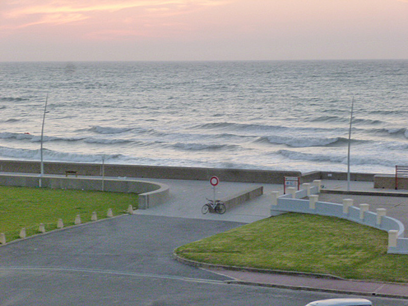 photo 0