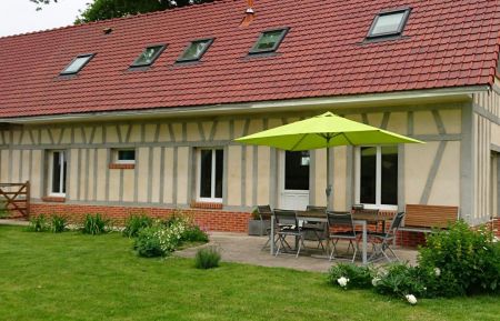 G&icirc;te n&deg;G6069 La Fert&eacute;-Saint-Samson - Seine-Maritime - Fa&ccedil;ade du g&icirc;te avec Terrasse 