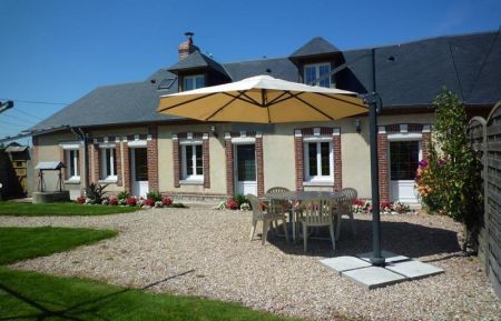 G&icirc;te n&deg;G1073 Saint-Martin-aux-Buneaux - Seine-Maritime - photoPrintemps